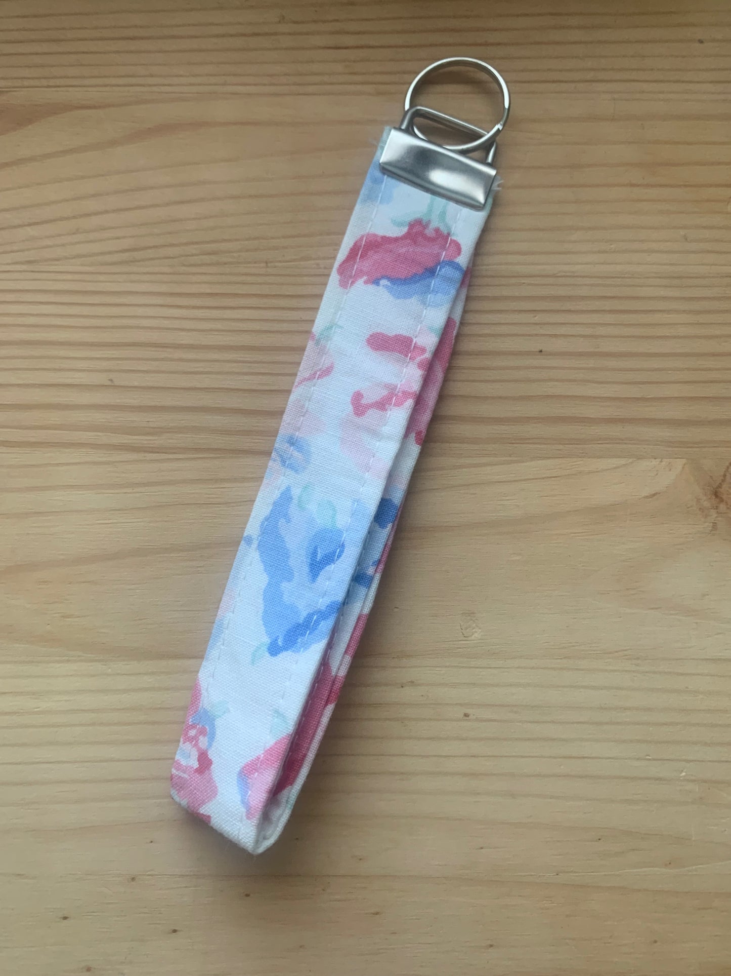 Keychain wristlet - Blue and pink floral