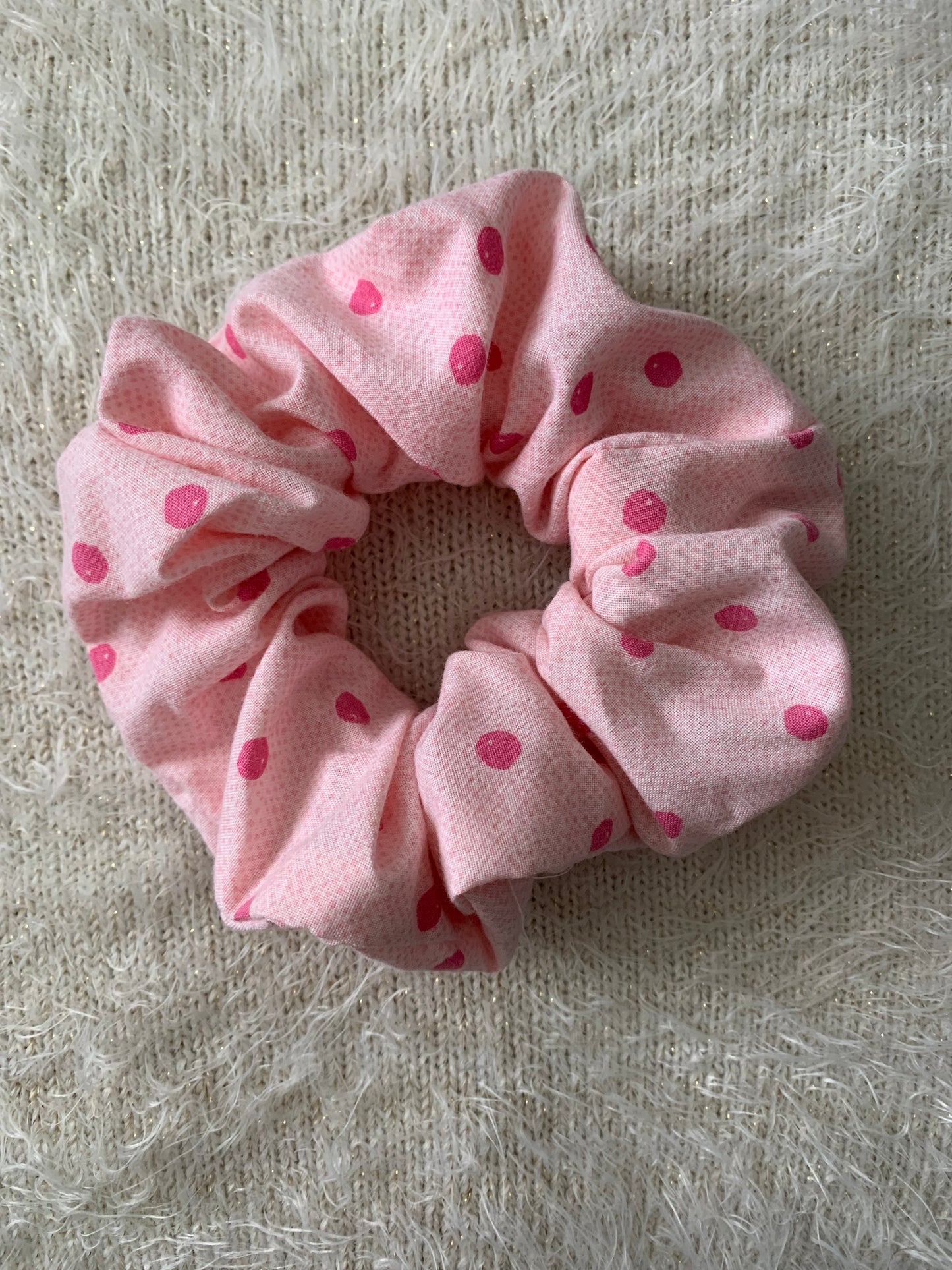 Scrunchie collection - Pink polka dot