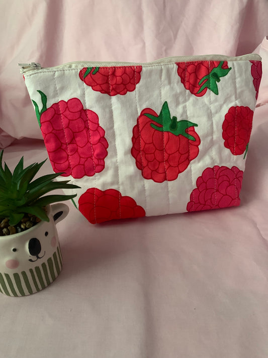 Zipper bag - very berry